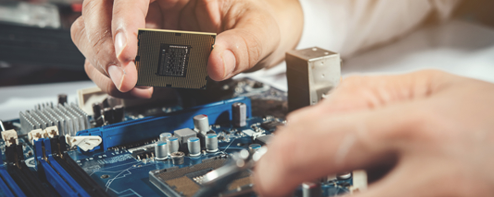 retrofitting old computers at computer repair store